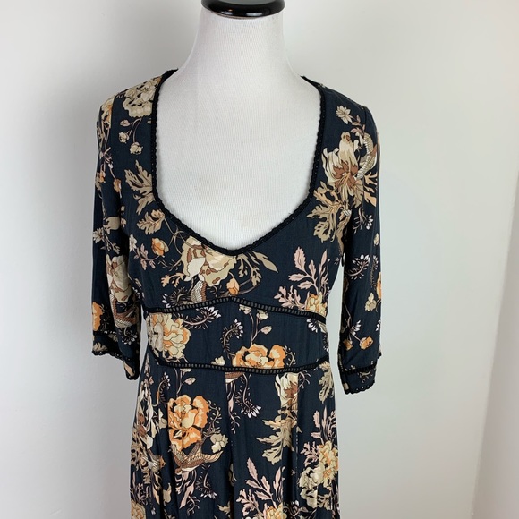 NWT Spell Floral Dress - Picture 2 of 6